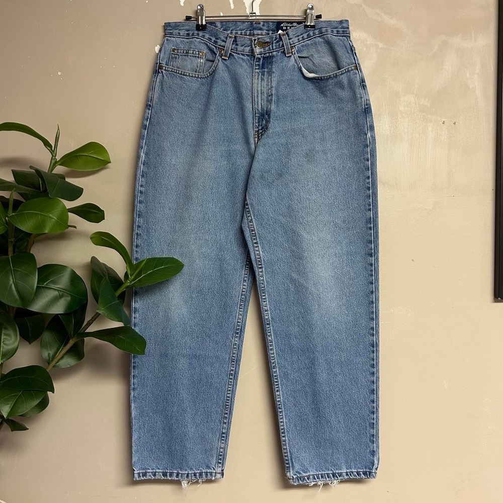 Vintage 90s Eddie Bauer Mid Wash Loose Fit Jeans